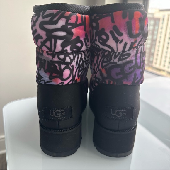 Ugg Ridge Graffiti Pop platform wedge boots size 7 - Picture 4 of 7